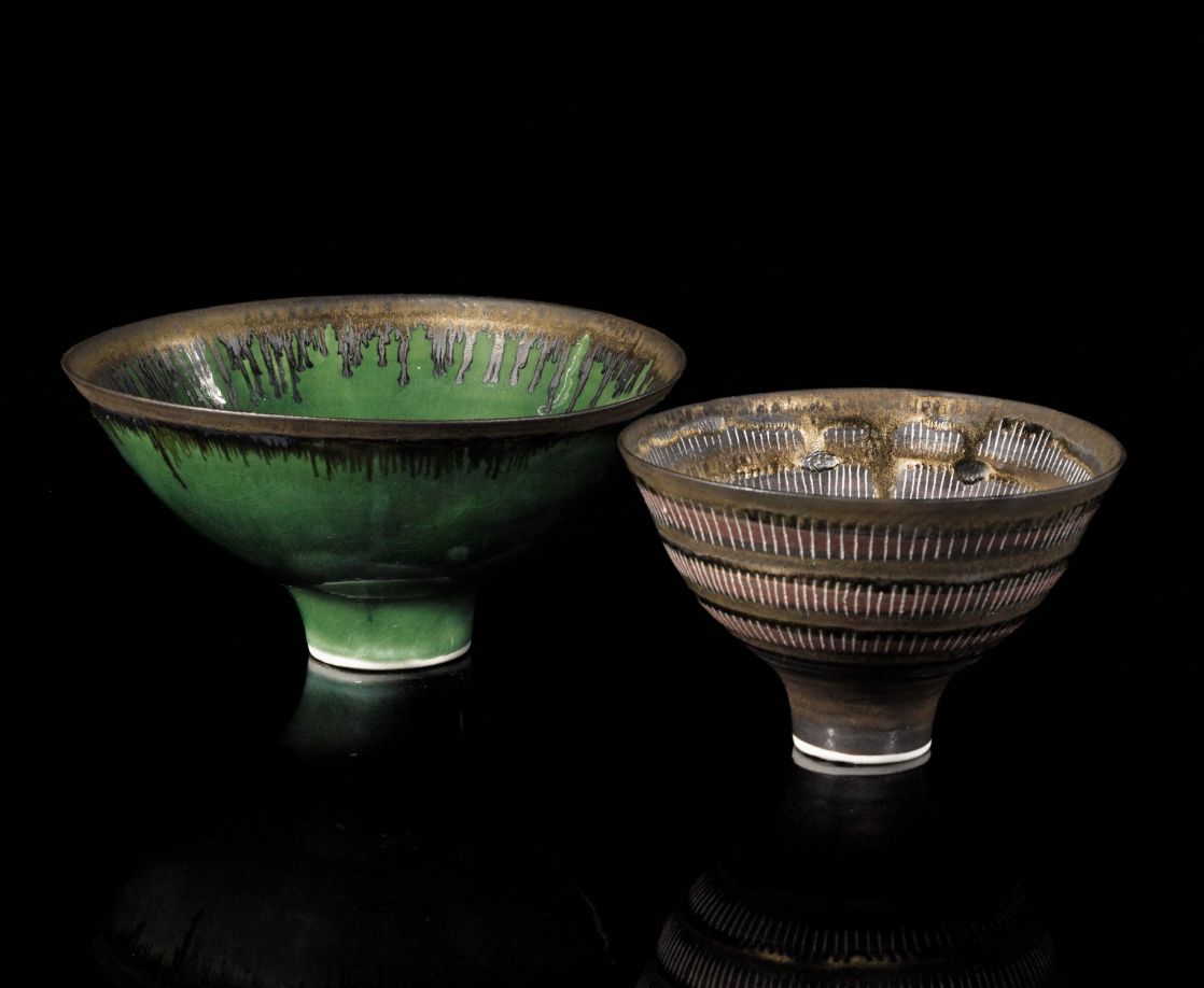 Lucie Rie, Emerald Green Bowl with Bronzed Rim, and Sgraffito Bowl with Terracotta Banding and Turquoise Ring, 1980s. Photo courtesy Sotheby's